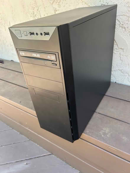 Photo of free Non-booting gaming PC tower (Saratoga Mtns) #2