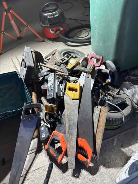 Photo of free Various tools/hot tools etc (Cm195js) #1