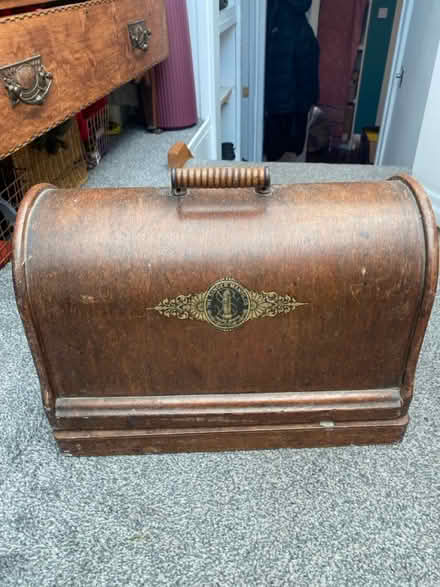 Photo of free Vintage singer sewing machine (Fiveways, Brighton) #2