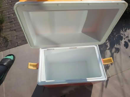 Photo of free 70s ish orange coolbox (Norbiton KT3) #2