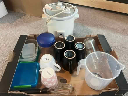 Photo of free Kitchen Items (CH42) #1