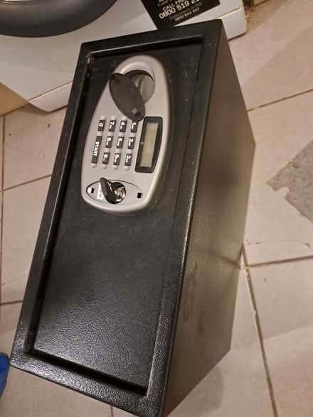 Photo of free Safe (Battle RG30) #1