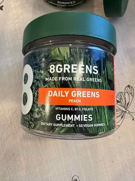 Photo of free 8GREENS gummies (not CBD or THC) (Lynnwood, Ash Way area) #1