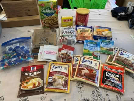 Photo of free Various pantry items (Lynnwood, Ash Way area) #1