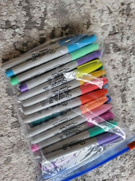 Photo of free sharpie pens (Springfield WN6) #1