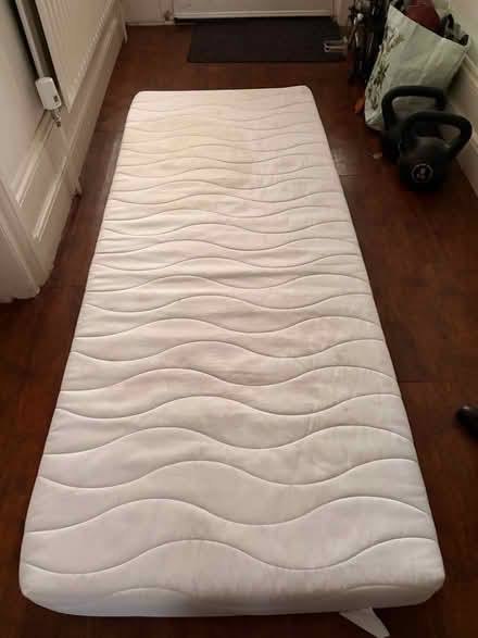 Photo of free Single foam mattress (Windsor SL4) #2