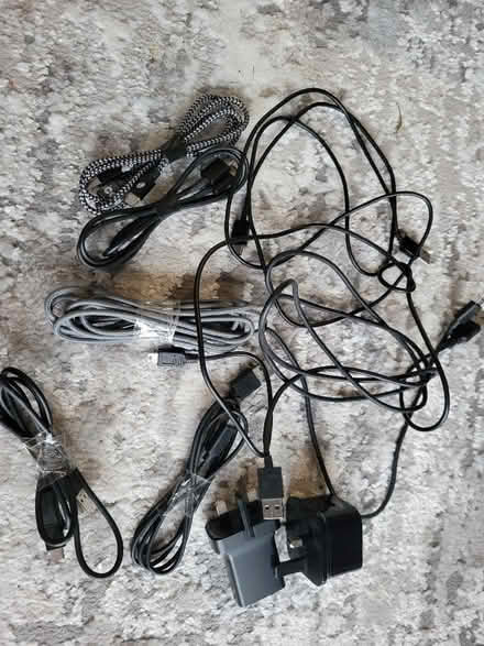 Photo of free Cables (Springfield WN6) #1