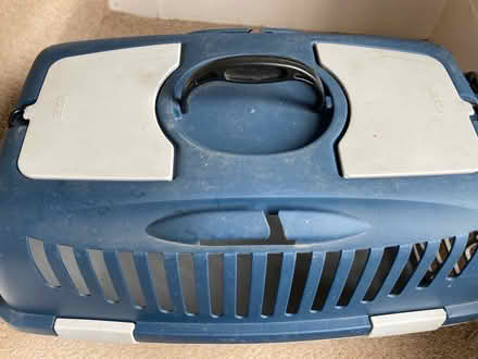 Photo of free A pet carrier (Westbury on Trym BS9) #4