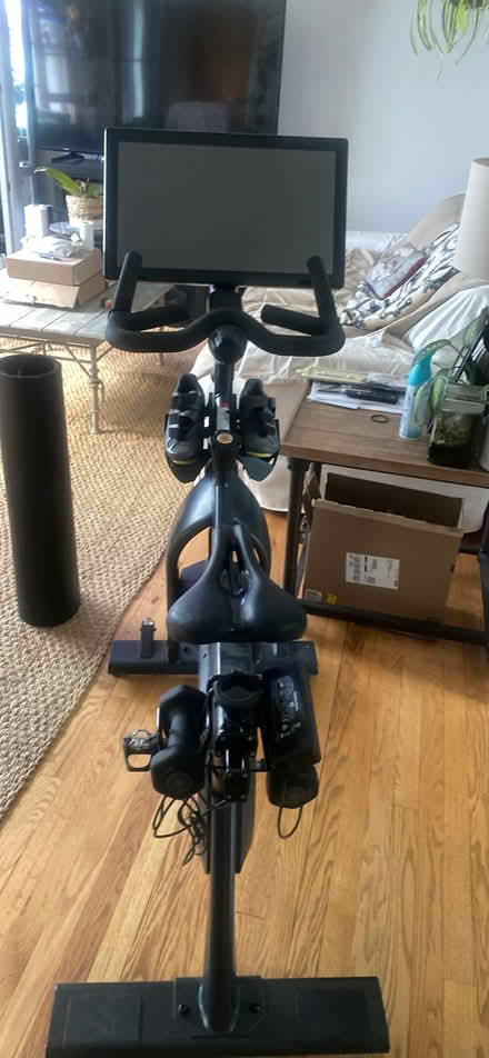 Photo of free Sole bike Ijamsville (Ijamsville 21754) #1