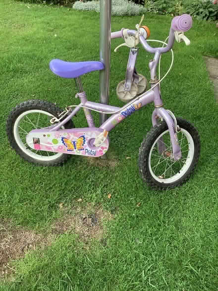 Photo of free Small child’s bike (Bedford MK41) #1