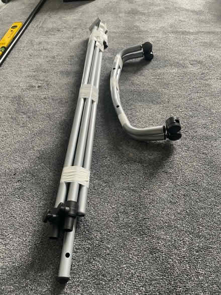 Photo of free Rail on wheels (M7 3PG) #1