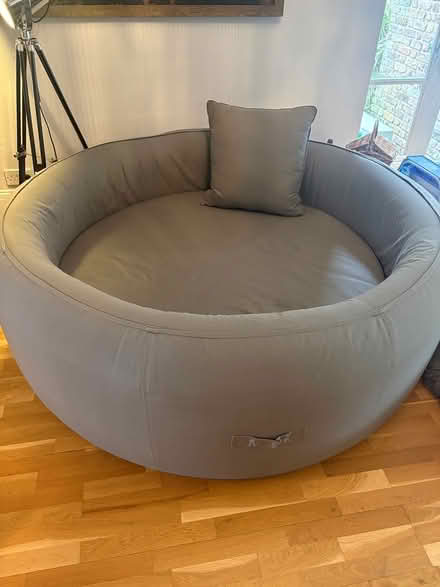 Photo of free Large round sofa/easy chair (East molesey KT8) #3