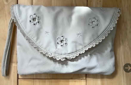 Photo of free Small cream handbag (Great Gaddesden HP1) #1