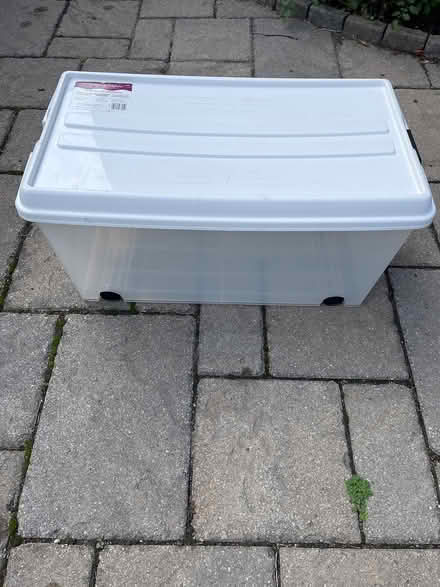 Photo of free Large plastic storage container (Hintonburg) #1