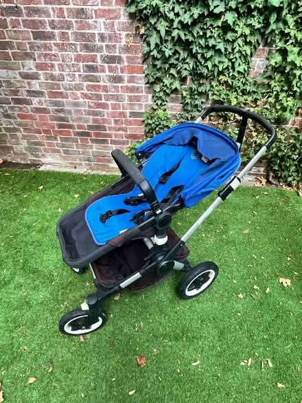 Photo of free Bugaboo push chair (Holland Park W14) #2
