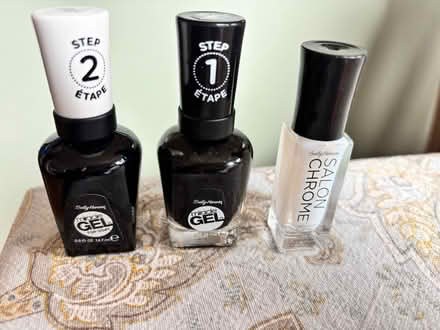 Photo of free 2 Sally Hansen Nail Chrome Kits (Broadway Terrace Rockridge) #4
