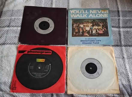 Photo of free Records, singles, cassettes (LE2) #2