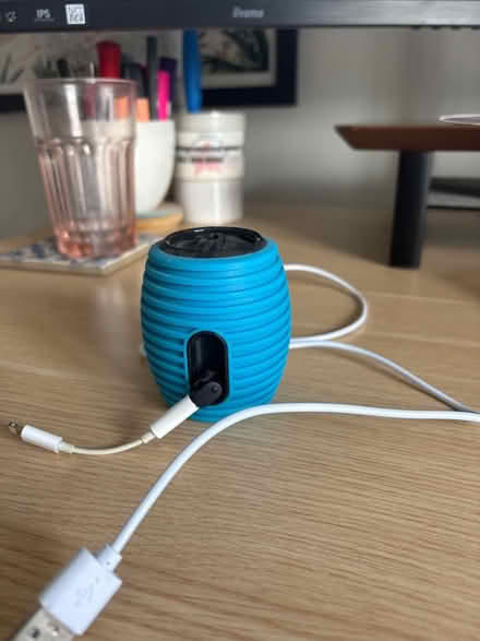 Photo of free Philips speaker (Hampton Peterborough) #2