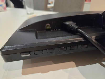 Photo of free Asus Monitor (W3) #3