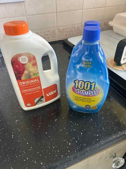 Photo of free Vax and 1001 carpet cleaner (Gobowen SY11) #1