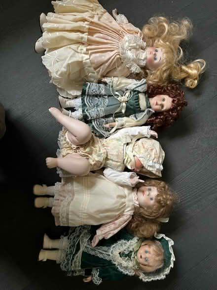 Photo of free Porcelain dolls (HP12 Nr Booker Airfield) #1