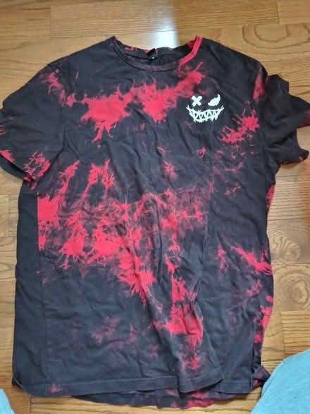 Photo of free Tshirt (near Spring Ridge frederick) #1