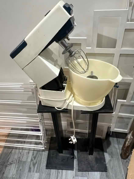 Photo of free Kenwood Chef (SE6) #1