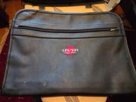 Photo of free Leatherette zippered portfolio (Experimental Farm) #1