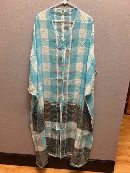 Photo of free Big Cover-Up Garment (Saratoga Mtns) #1