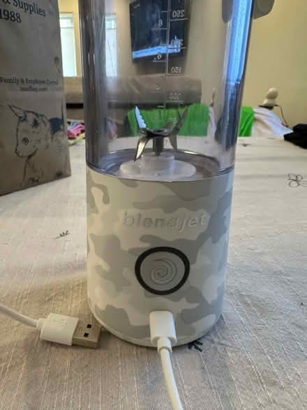 Photo of free Blendjet (Lynnwood, Ash Way area) #2