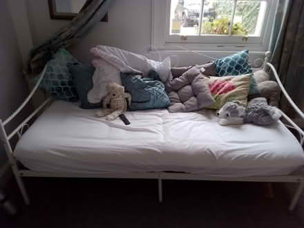 Photo of free Daybed (North Ascot SL5) #2