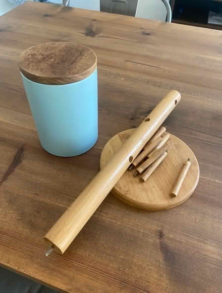 Photo of free Assortment of household items (Dartford, DA9) #1