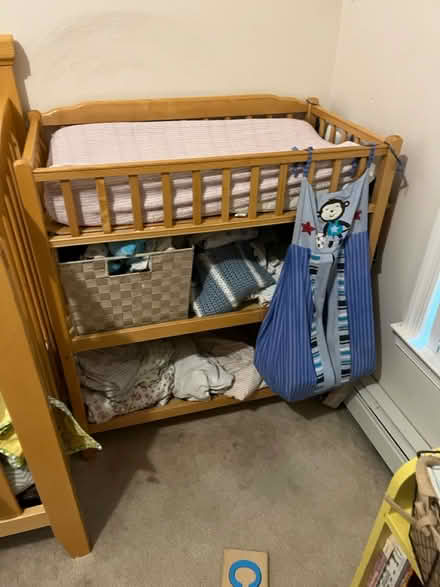 Photo of free Changing table (Paramus) #1