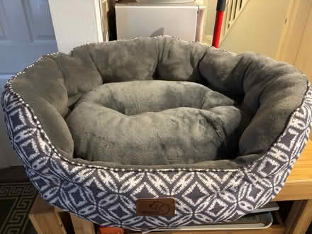 Photo of free Cosy pet bed (Wantage OX12) #3