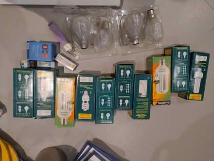 Photo of free various light bulbs NOT LED (nw6 6na) #2