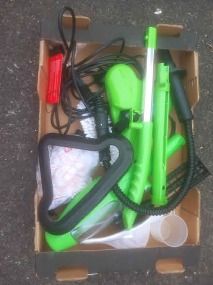 Photo of free H2 O mop (Mylor Bridge TR11) #1