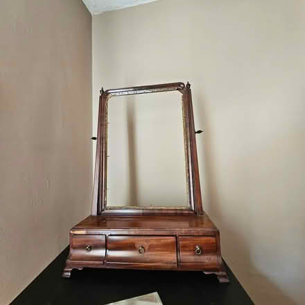 Photo of free Vintage dressing table mirror (W10 - Ladbroke Grove) #3