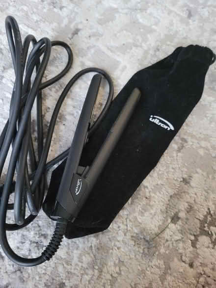 Photo of free Hair straighteners (Springfield WN6) #1