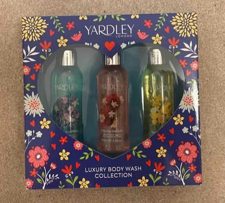 Photo of free Yardley luxury bodywash set (Charlton SE18) #1