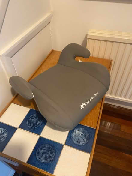 Photo of free Booster seat (Milford GU8) #1