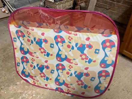 Photo of free Kids pop up play tent (Harpenden AL5) #1