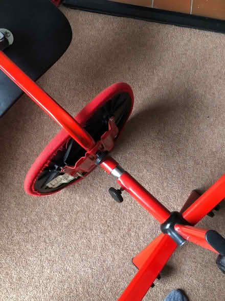 Photo of free Youngster’s desk chair on casters (IP1) #3