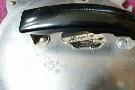 Photo of free canning pressure cooker (Ann Arbor near Hillside Terr.) #3