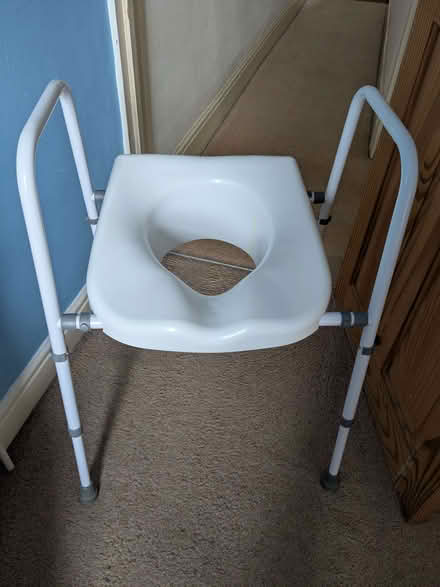 Photo of free Mobility toilet seat (Long Eaton NG10) #1
