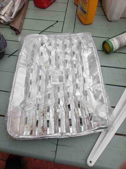 Photo of free Small foil trays for bbq (Hanworth TW13) #1