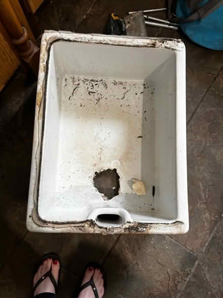 Photo of free Butler sink for planter/gardening (Sabden) #3
