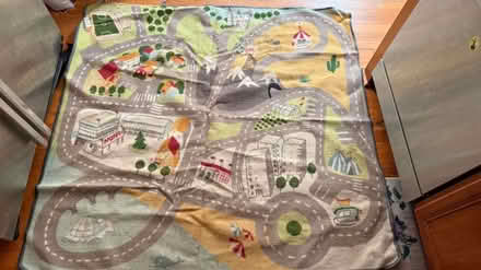 Photo of free Kids play rug (Clarendon metro,Arlington, VA) #1