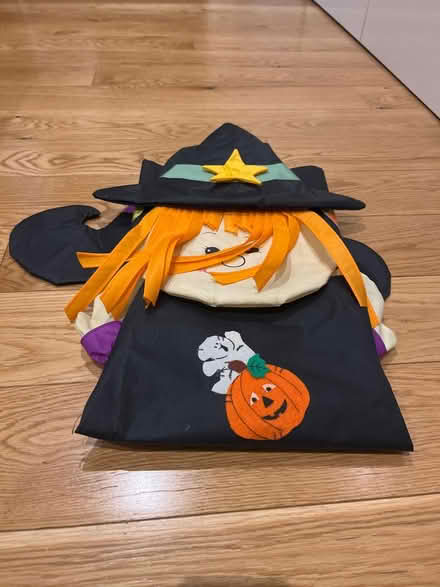 Photo of free Halloween Decoration (Limehouse E14) #2