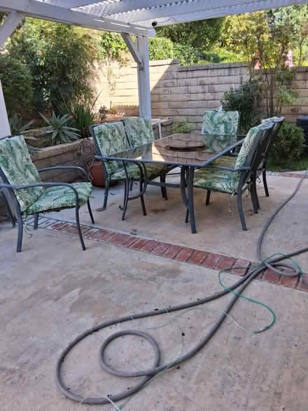 Photo of free outdoor patio dining set (Saugus, near high School) #1