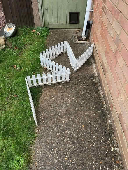 Photo of free Short plastic fence (SG4 hitchin) #1